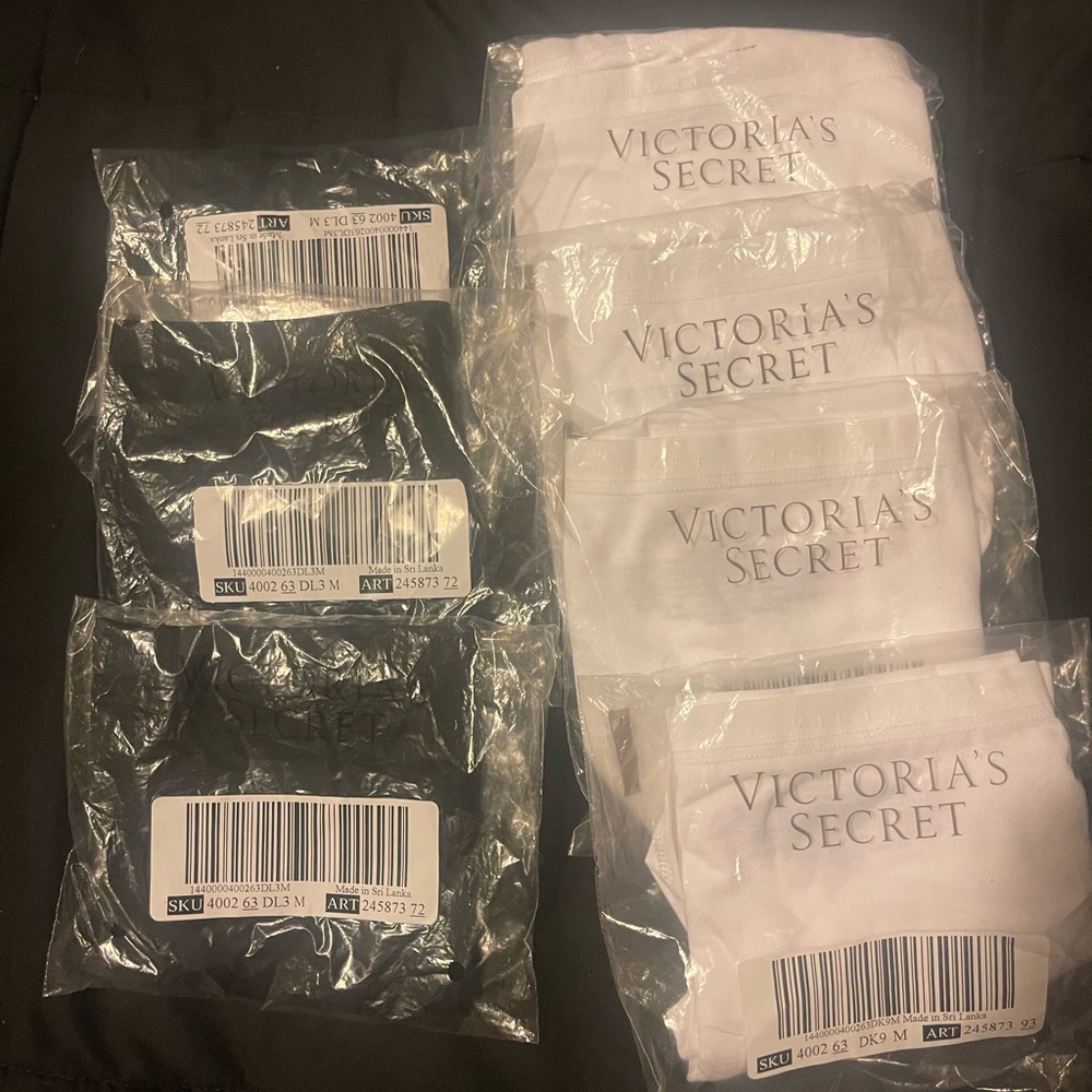 ❌SOLD OUT❌ Victoria’s Secret underwear New 7 pieces size M